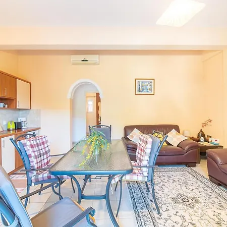 Marina 別荘 バルバティ